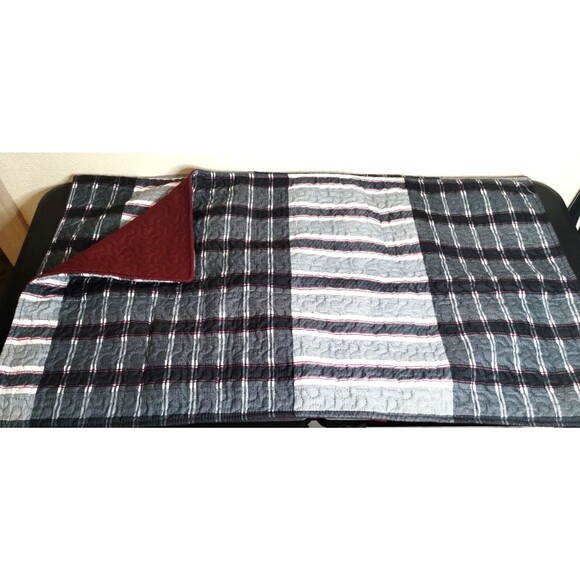 Pair of Quilted King Pillow Shams Plaid Black Red Set of 2 35x20 NWOT - Picture 2 of 5